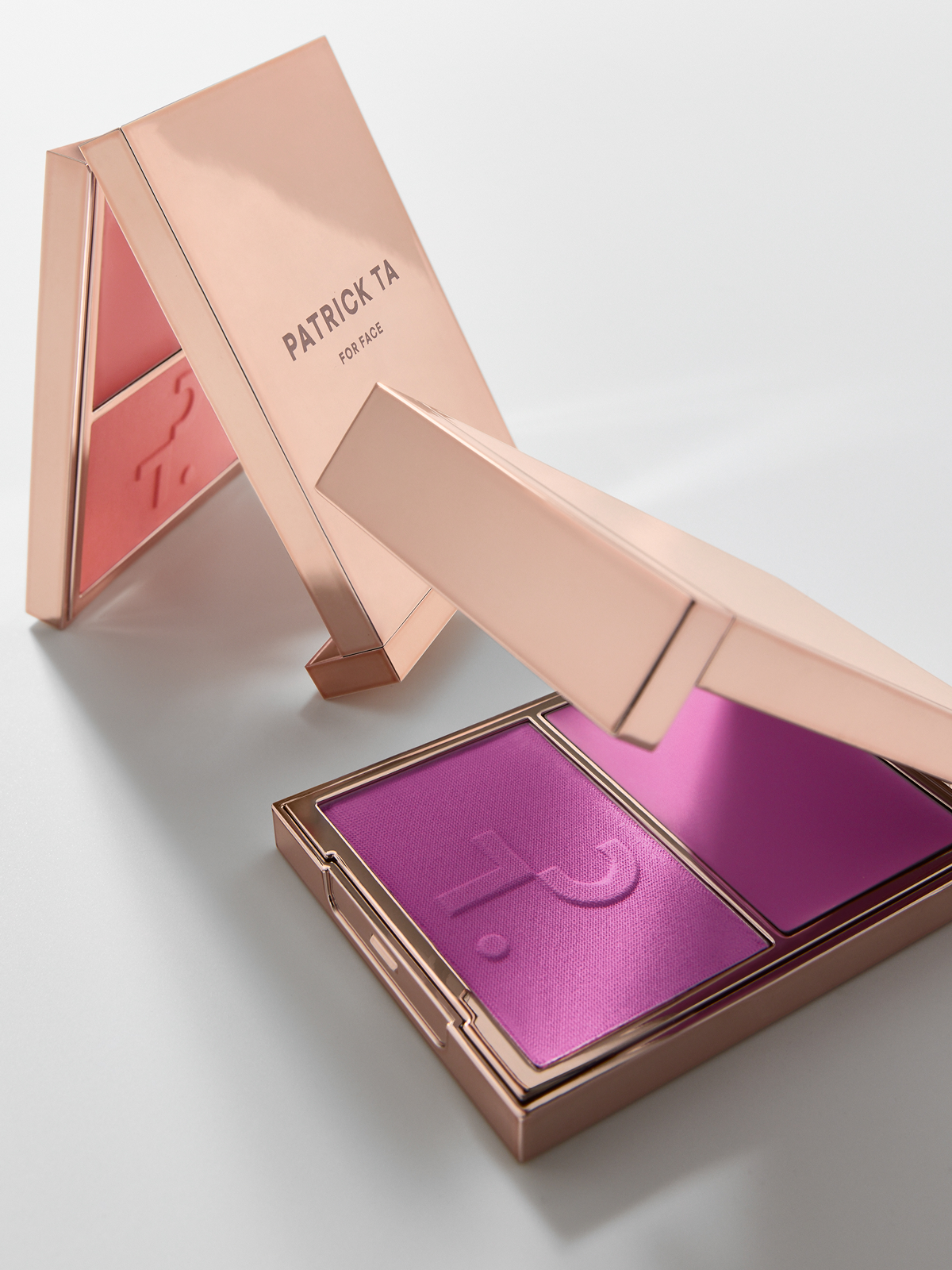 How To Apply Blush On A Round Face