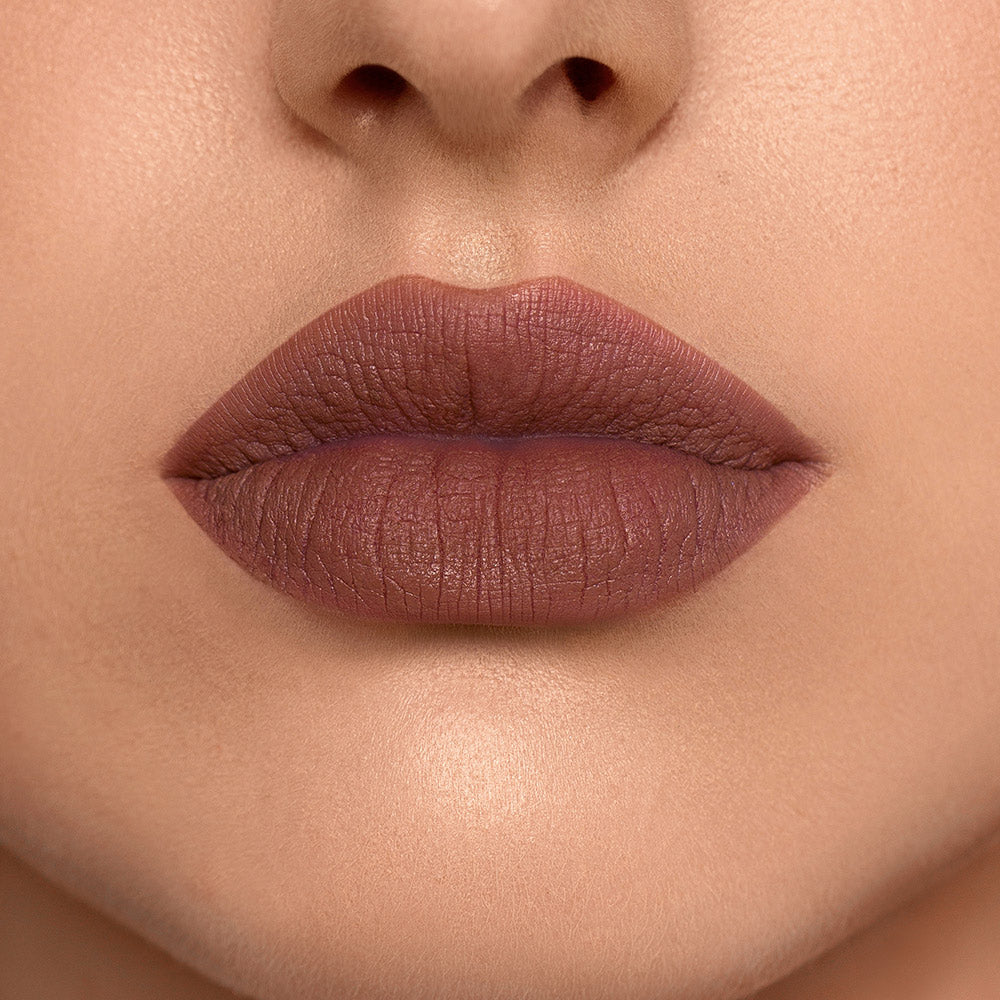 #color_She's Bold (Mahogany Brown)