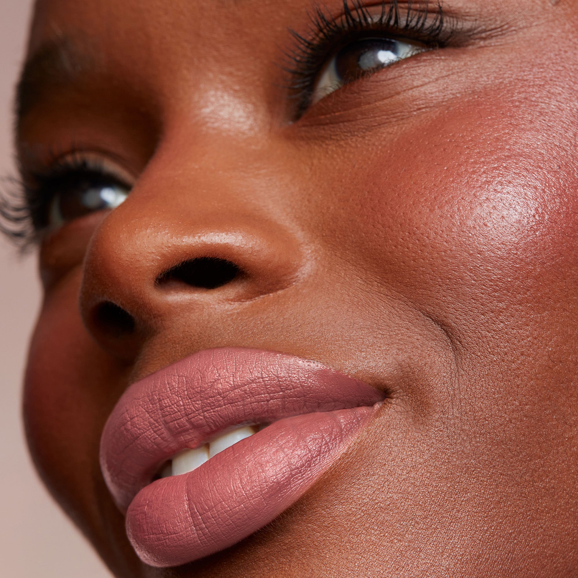 #color_Flushed (Peachy Taupe)