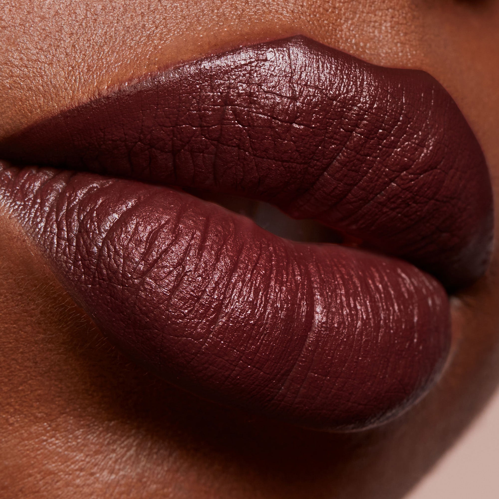 #color_She Must Be New (Deep Wine)